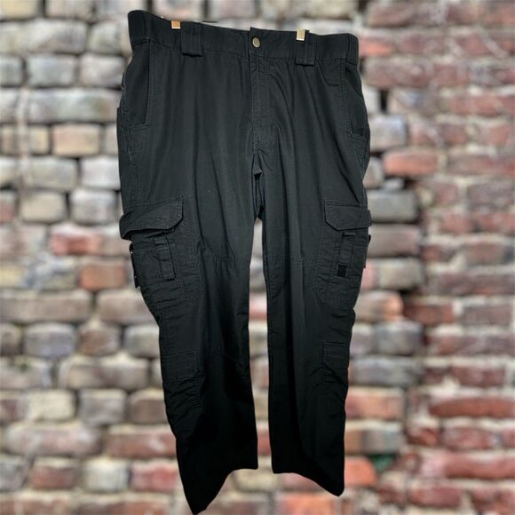 5.11 Tactical Men's 40x32 Black Taclite EMS Pants Flex-Tac Ripstop 74363 511 - Picture 1 of 9